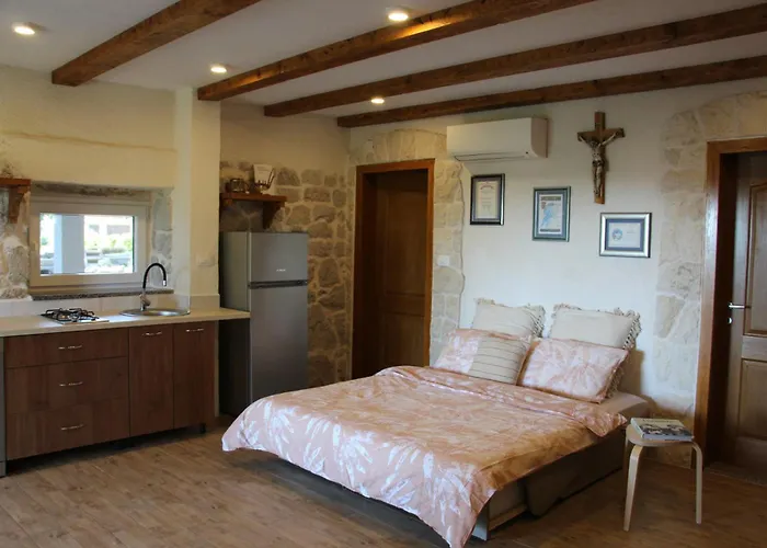 Lila Apartment